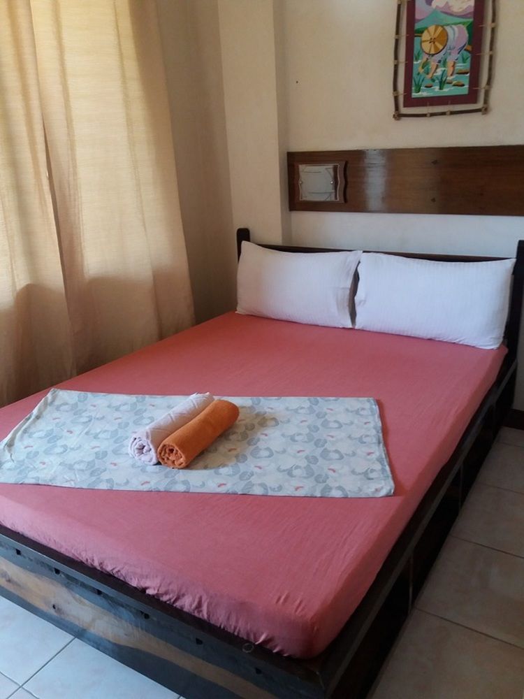 Silverise Pension El Nido Esterno foto